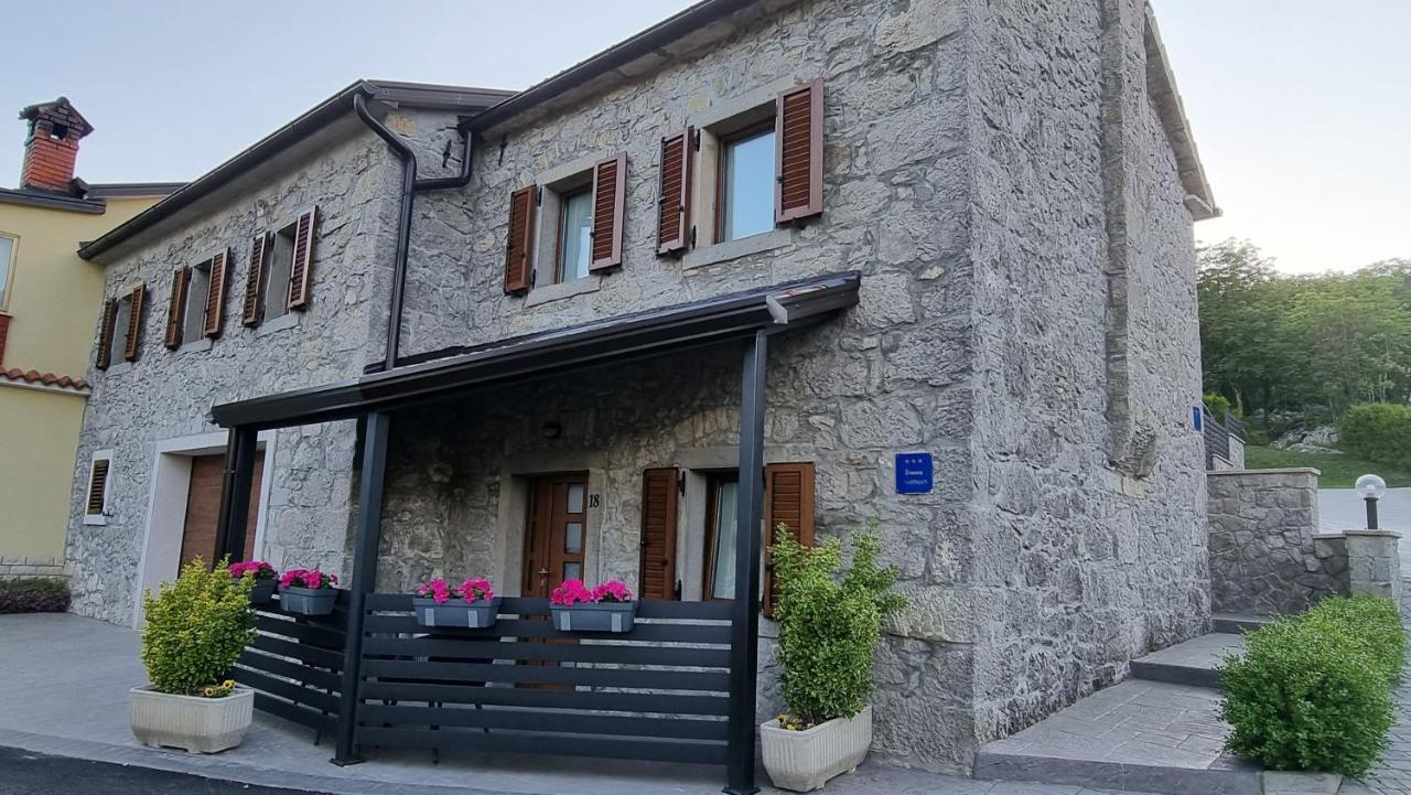 Villa Kos Lupoglav  Exterior foto